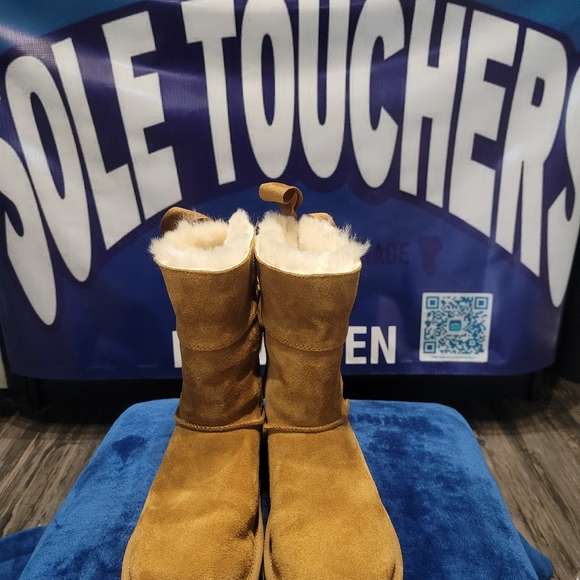 Kookaburra by UGG - Picture 2 of 6